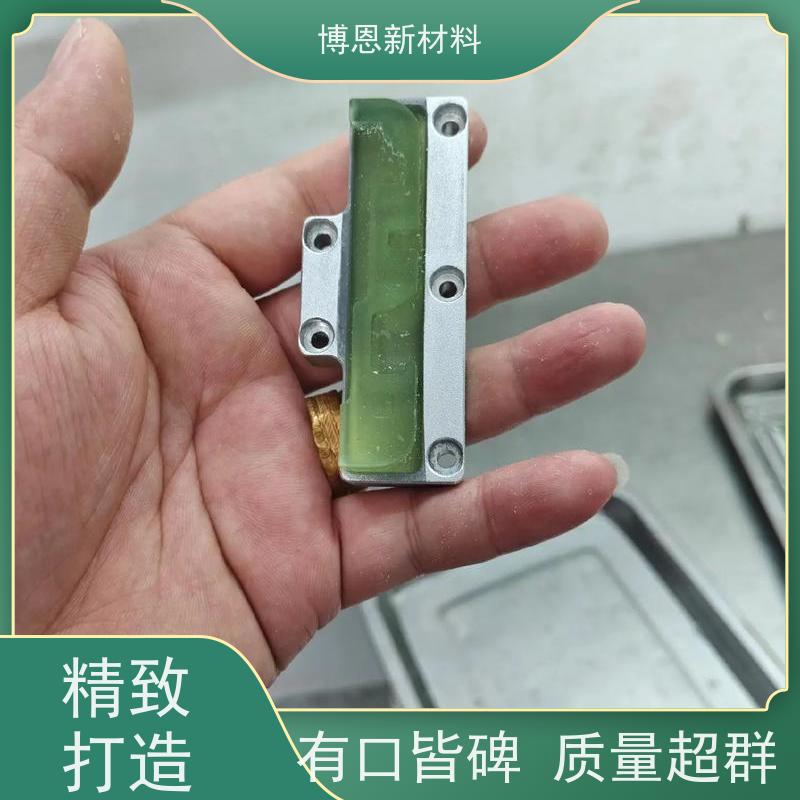 液态硅胶制品二次包胶成型新能源汽车配件密封圈冲切