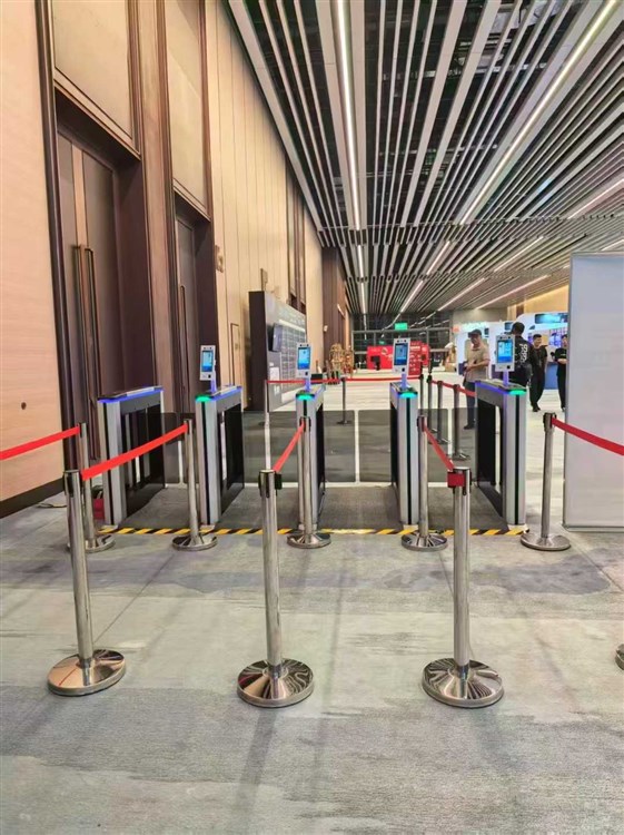 租赁闸机为建设峰展览会，提供精准的人流数据统计