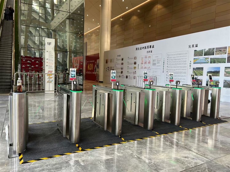选建设峰展览会闸机租赁，实现展会轻资产运营