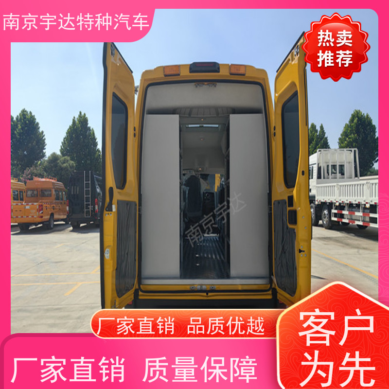 依维柯救险车矿山救援装备车气防指挥车功率12513座