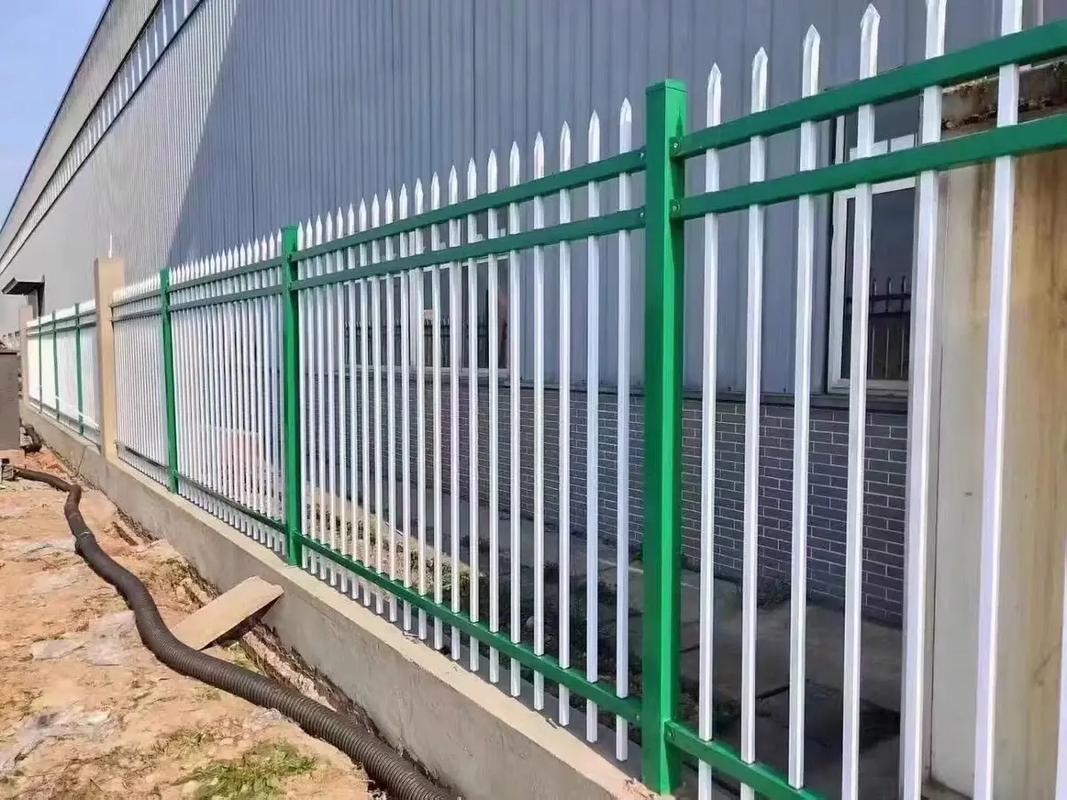 园区围墙栅栏庭院围栏网新农村家用防护铁栏杆使用寿命长