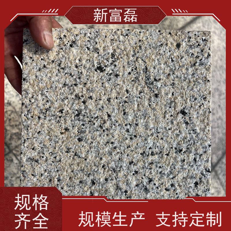 新富磊 芝麻黑 景区仿古小块石材 广场路侧石 用心打造 光洁度高