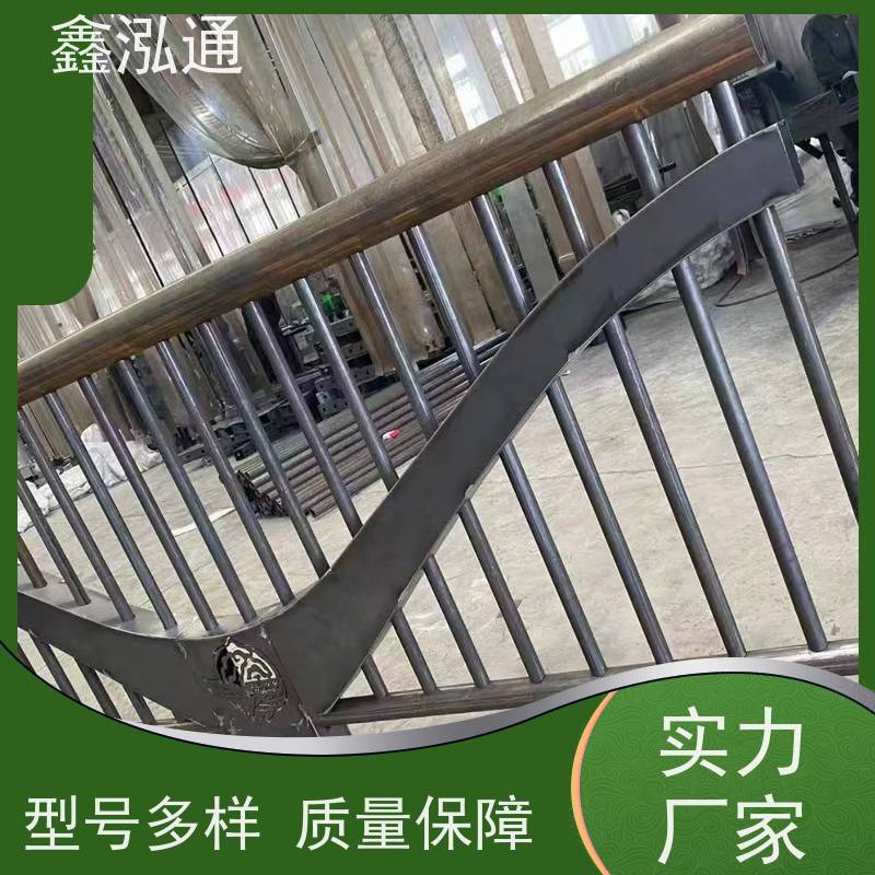 鑫泓通 人行道路不锈钢栏杆 抗冲击性好 支持定制