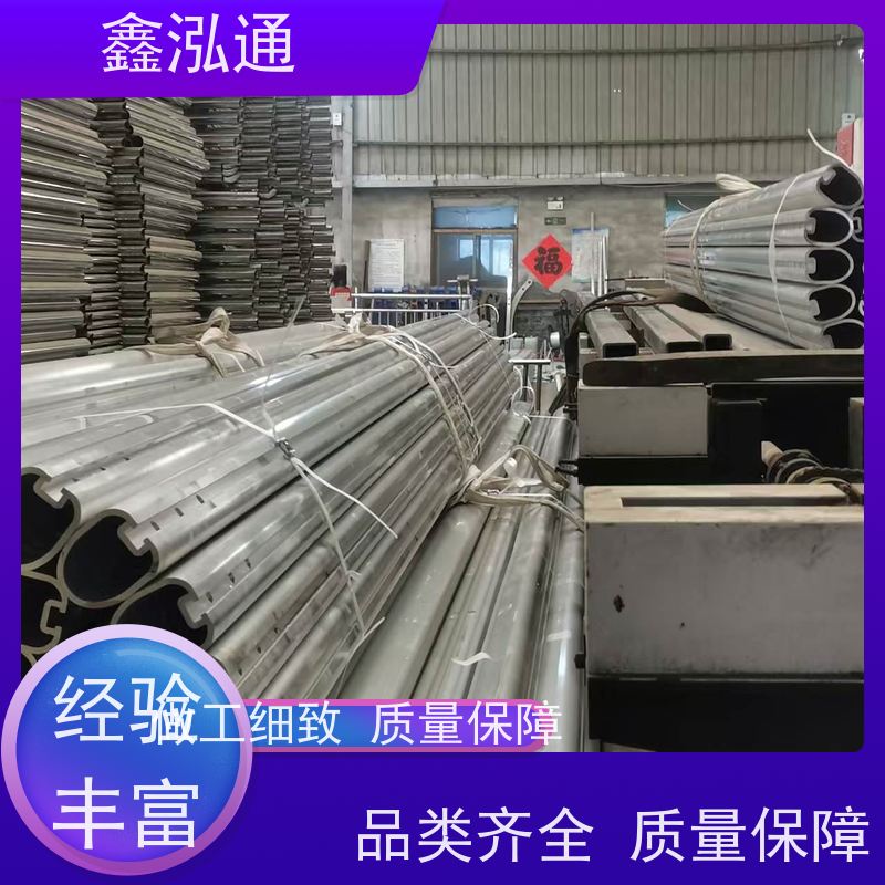 鑫泓通 桥梁护栏 安全性高防护 耐腐蚀 厂家供应