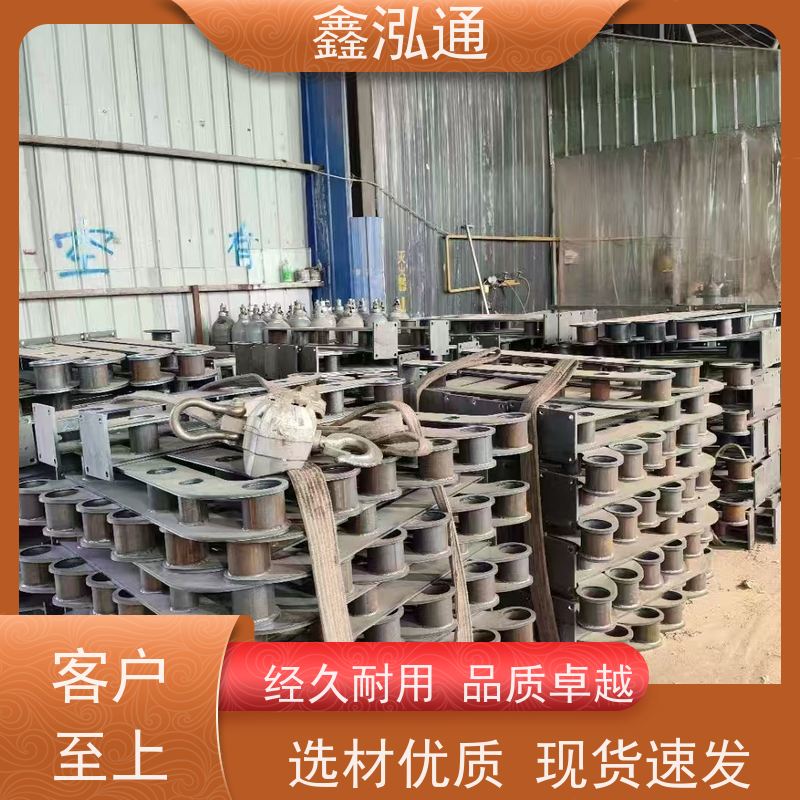 鑫泓通 桥梁防撞护栏 规格齐全种类多 耐日晒雨淋