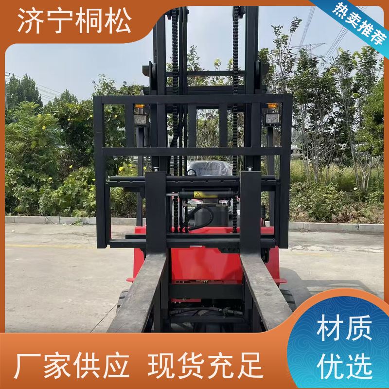 桐松机械 2.5T环保电动叉车 手刹制动，油刹 服务刚开始