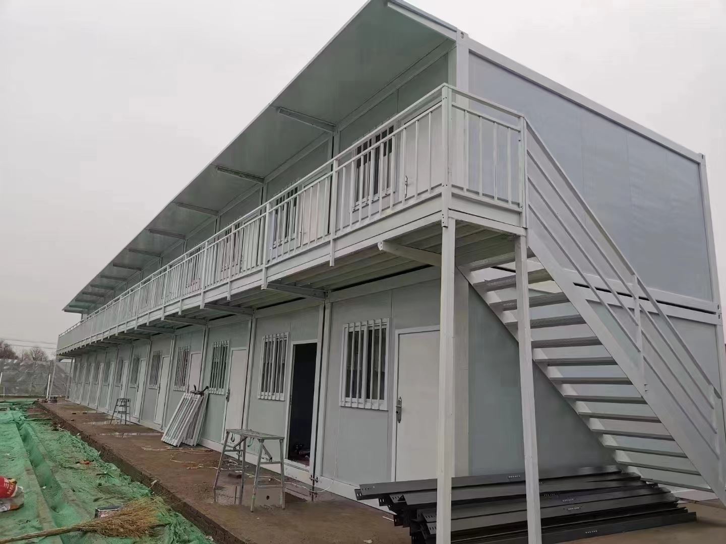 美森 临建办公楼打包箱 住人简易房 安装便捷 使用寿命长