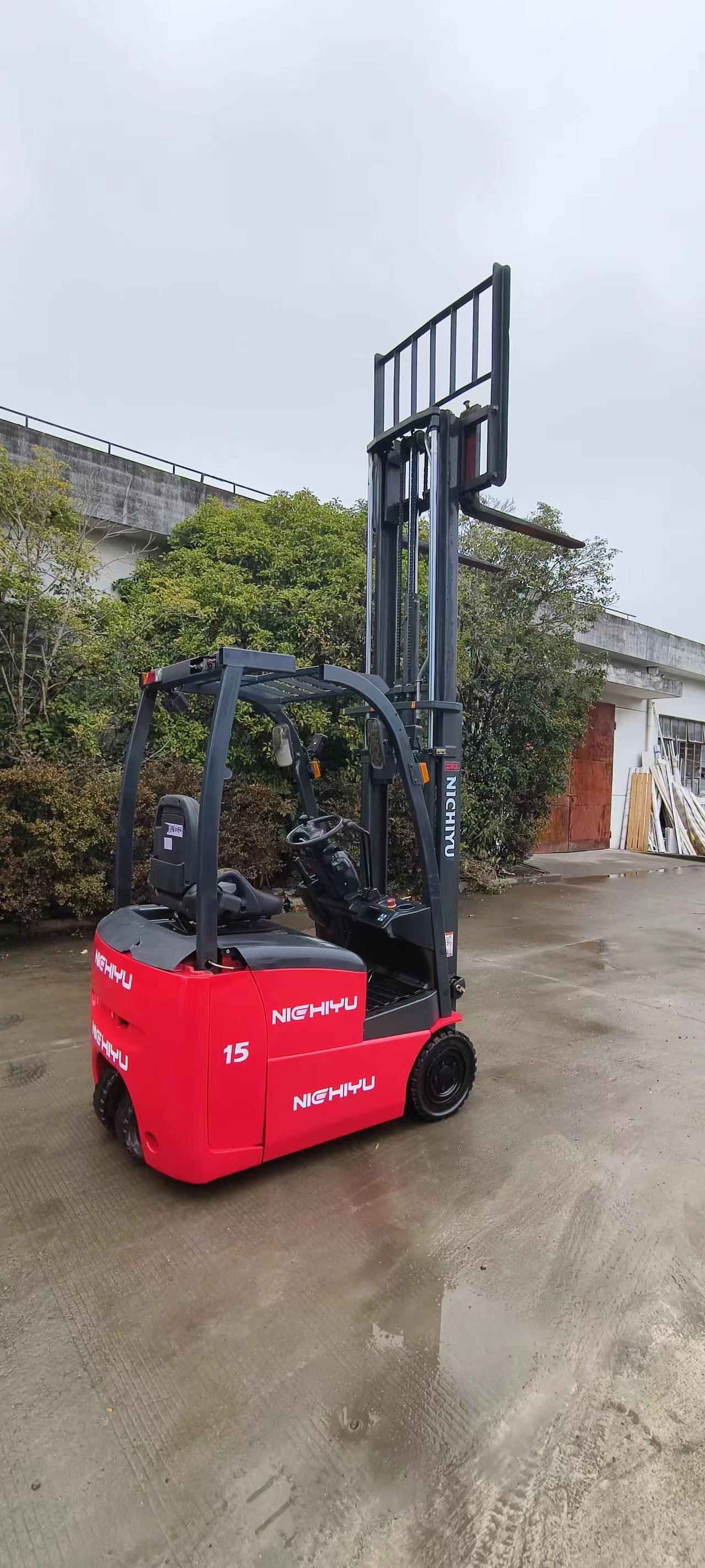 永恪叉车 两节门架三米带调剧叉2019年 带侧移 仓库运输 日本原装进口