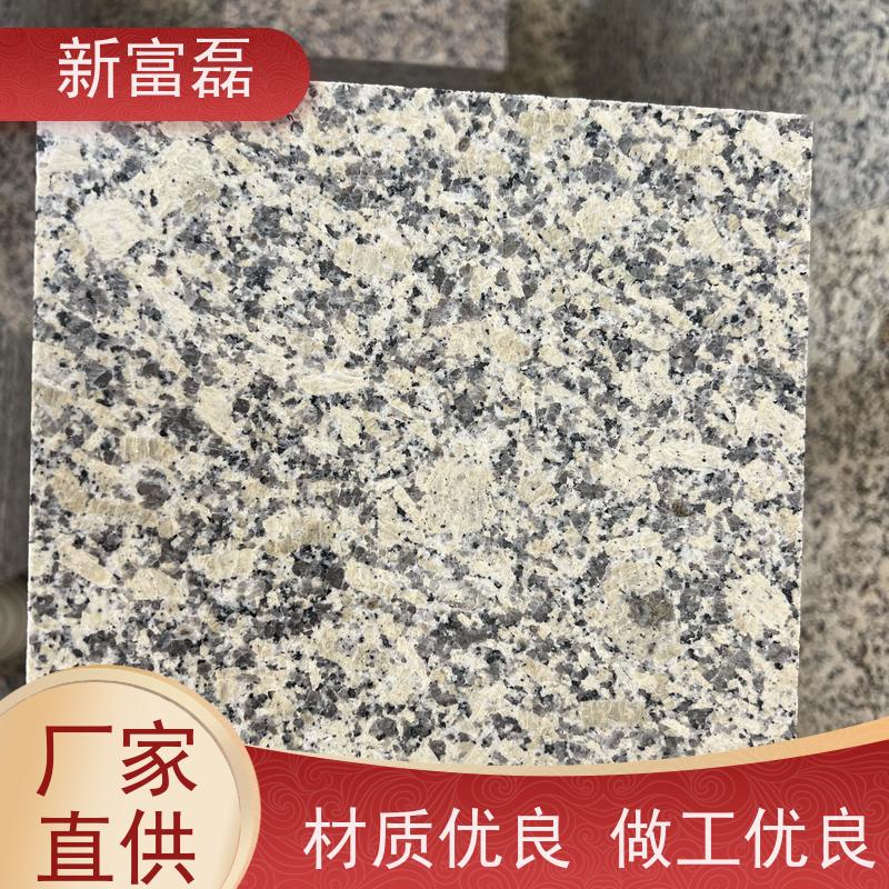 新富磊 芝麻灰烧面石材 硬度大颜色均匀 多台切割大锯 大量成品 可定制