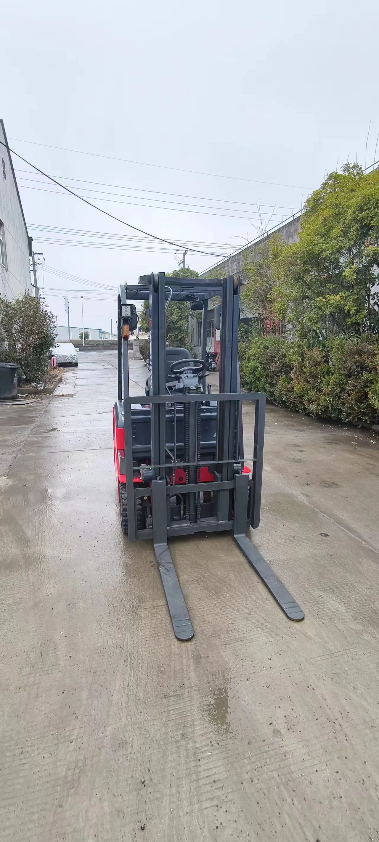 永恪叉车 力至优2吨三支点两节门架 3米日本原装进口九成新 支持试驾