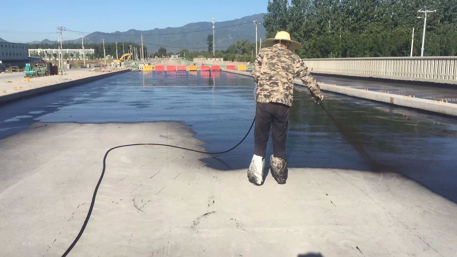 艺佰涂 新配方 FYT-I路桥专用防水涂料 复合防腐 含税