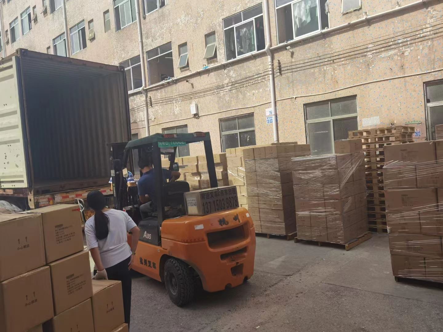 诚安物流40尺自备柜香港运输公司门到门天天发车