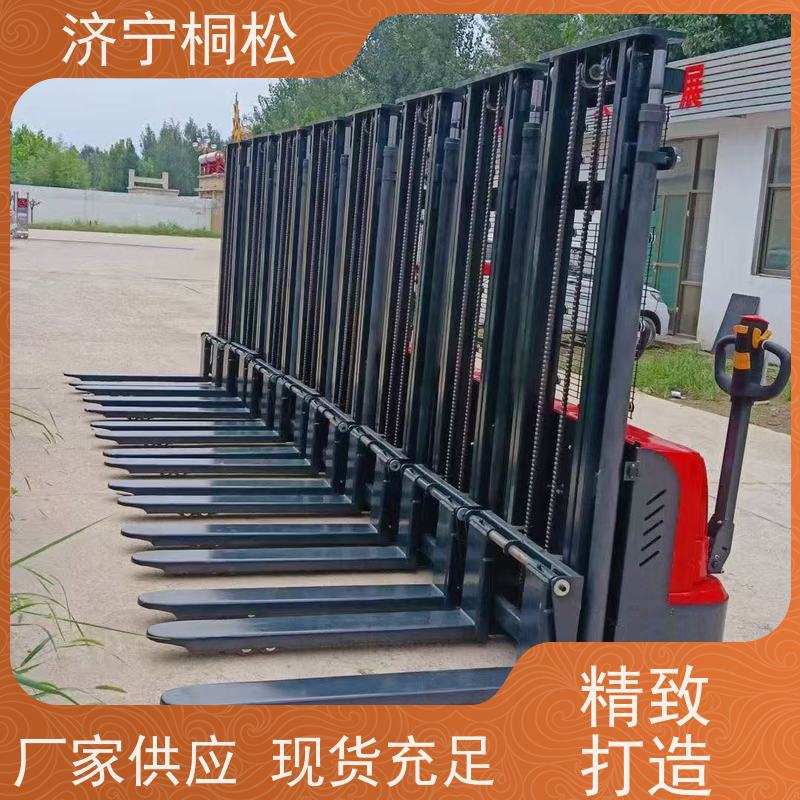 桐松机械 四轮座驾式 3T环保电动叉车 好配件随时联系