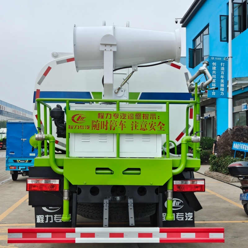 市政洒水车 国六排放标准 侧喷可浇灌花坛 清洗喷洒车 