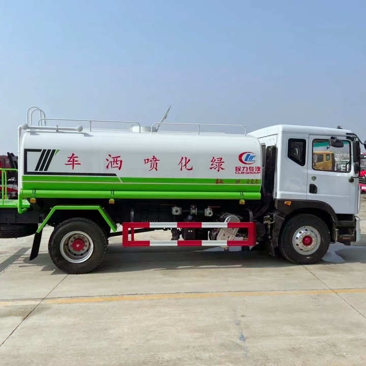  整体式框架结构 C证驾驶 消防洒水车 雾炮喷水车