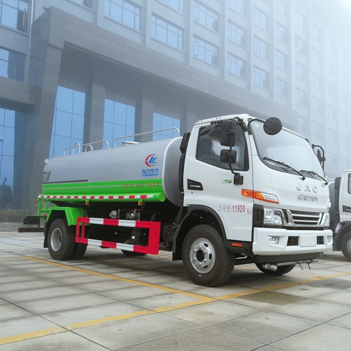 雾炮喷水车 中型洒水车 可选装高位花洒 国六排放标准 
