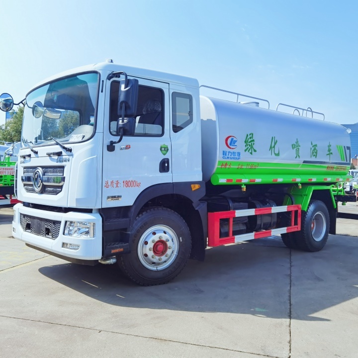  厂家直供 大型洒水车 配大功率洒水泵 喷雾降尘车