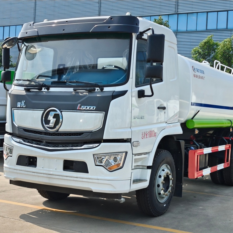  应急喷洒灭火车 C证驾驶 大型洒水车 可选装高位花洒