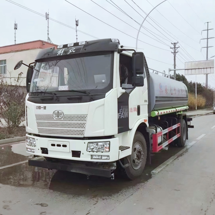 C证驾驶 轻型洒水车 可通过消防栓进水 喷雾降尘车 