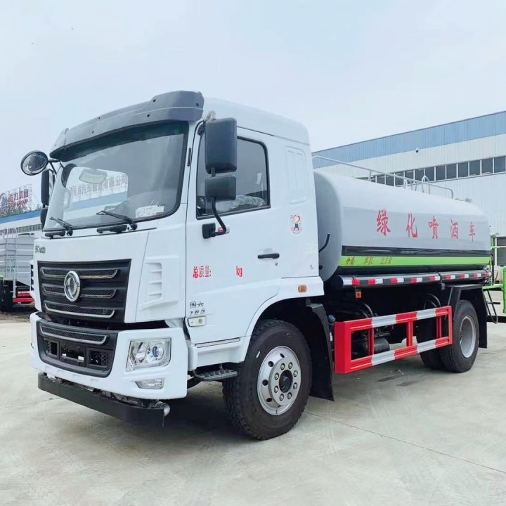  雾炮喷水车 国六排放标准 轻卡洒水车 配大功率洒水泵