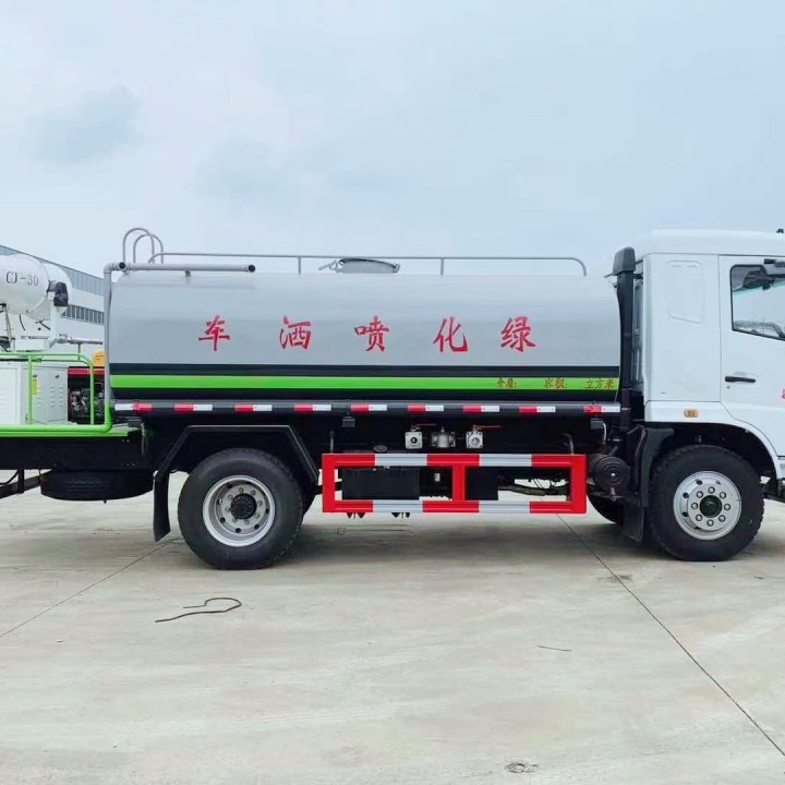 可以浇灌路边花木 厂家直供 喷洒车 路面洒水车 