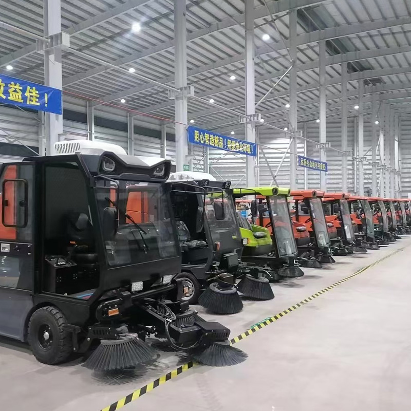 现货新能源电动四轮扫地车 树叶垃圾清洁车 道路清洁喷水吸尘清理机