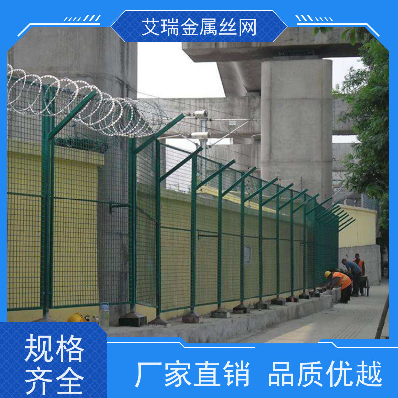焊接刀刺网 刺丝滚笼 太阳花刺片网 钢板隔离网