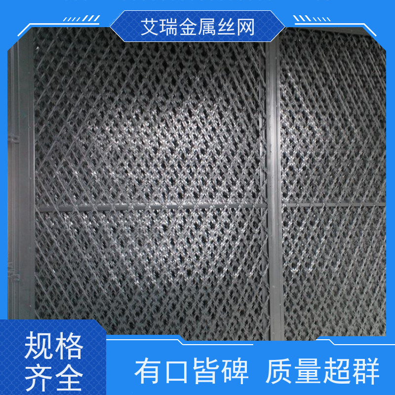 焊接刀刺网 钢板隔离网 太阳花刺片网 刺丝滚笼