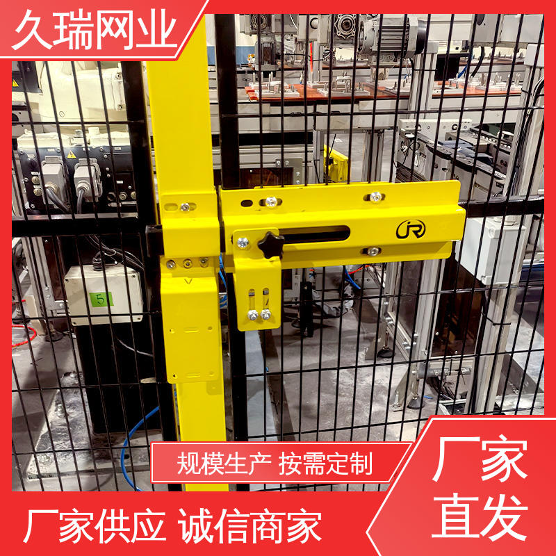 隔离网围栏 优质低碳钢丝 结实稳固 使用寿命长 久瑞网业