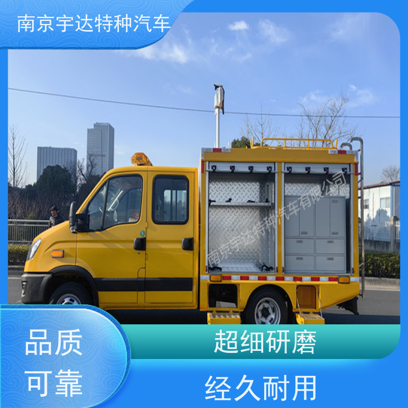 依维柯牌燃气救险车 道路抢修 排水车 可配发电机