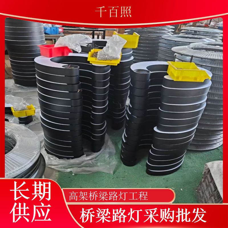 跨海桥梁景观路灯防腐蚀兼顾照明与景观装饰千百照