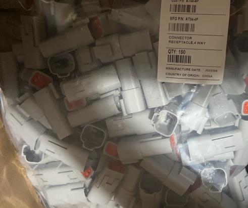 Amphenol/安费诺连接器HVBI003R8-AMHARD全新原装联系客服详询