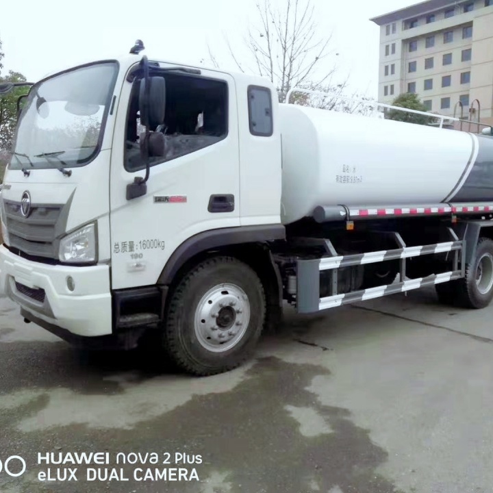 东风多利卡 喷洒车 供货及时 大型洒水车 可选装高位花洒