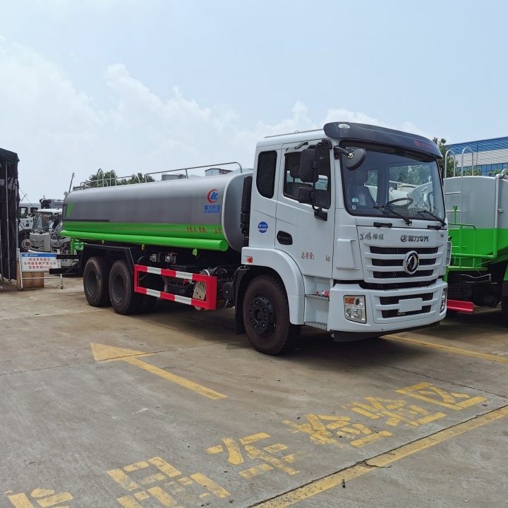 东风福瑞卡 喷洒车 国六排放标准 消防洒水车 侧喷可浇灌花坛