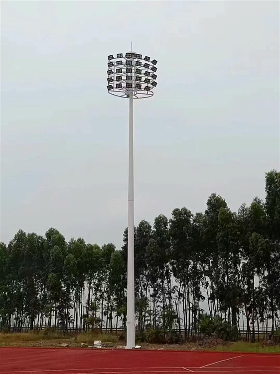 楼宇亮化工程街区改造 老旧步行街灯光焕新千百照