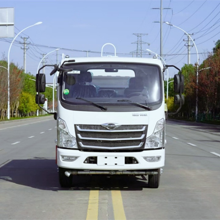 东风福瑞卡 清洗喷洒车 厂家直供 城市洒水车 侧喷绿植浇灌