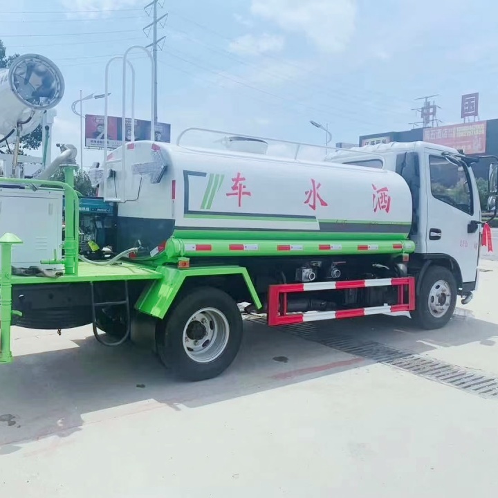 解放 清洗车 国六排放标准 工地洒水车 侧喷可浇灌花坛