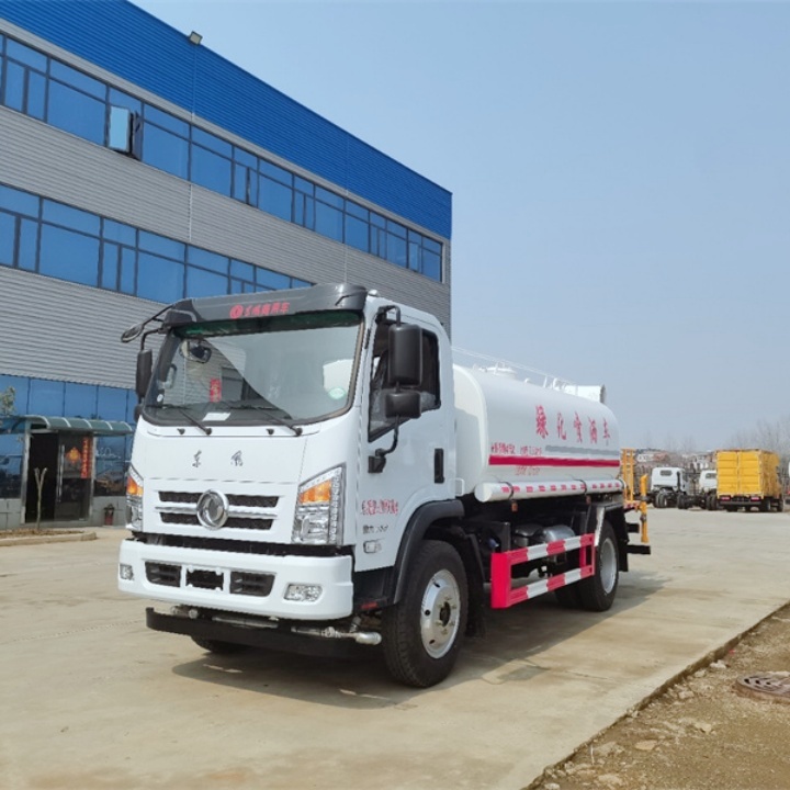 解放 清洗喷洒车 供货及时 绿化洒水车 侧喷绿植浇灌