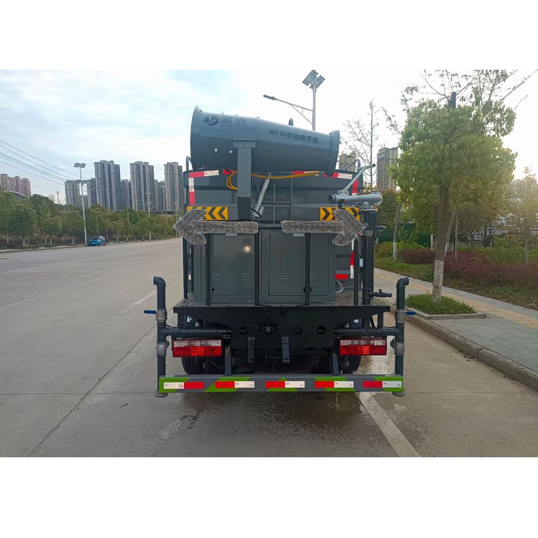 东风多利卡D9洒水车 14.6方绿化喷洒车加装30米喷雾