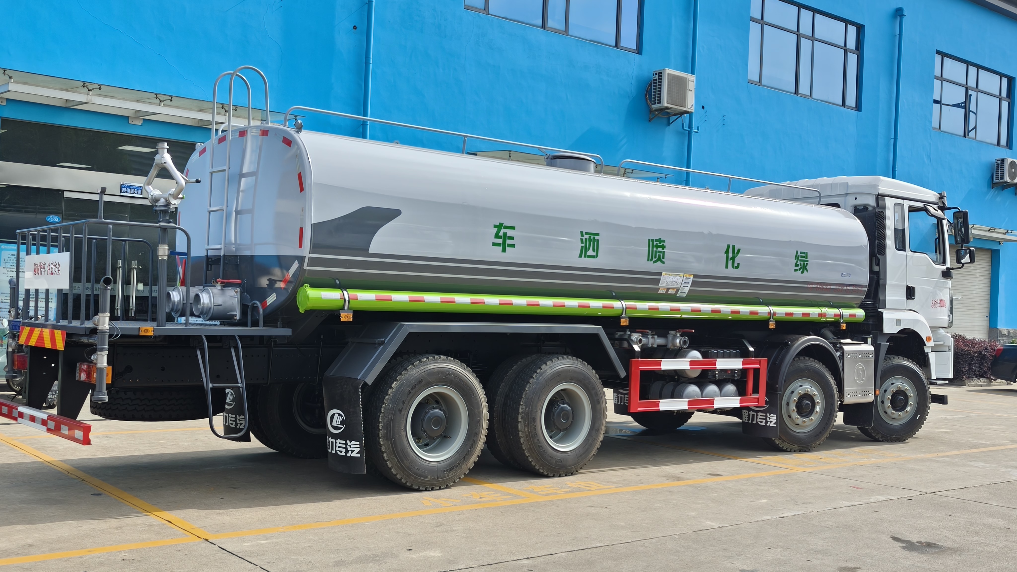 东风途逸 清洗喷洒车 城市洒水车 国六排放 可通过消防栓进水