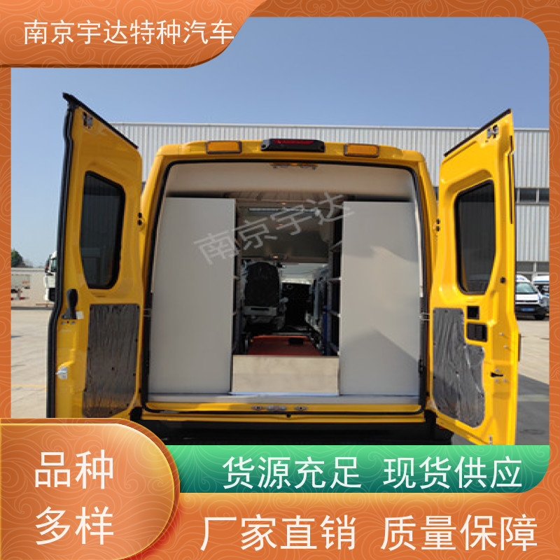 依维柯救险车应急救援车气防指挥车型号：NJ5056XXHJ2E油耗11.3