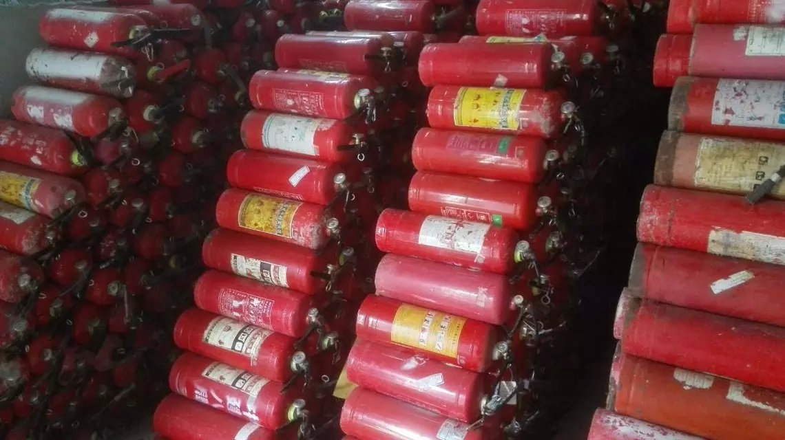 干粉灭火器灌装生产线 灭火剂回收设备 自动化程度高 操作简单