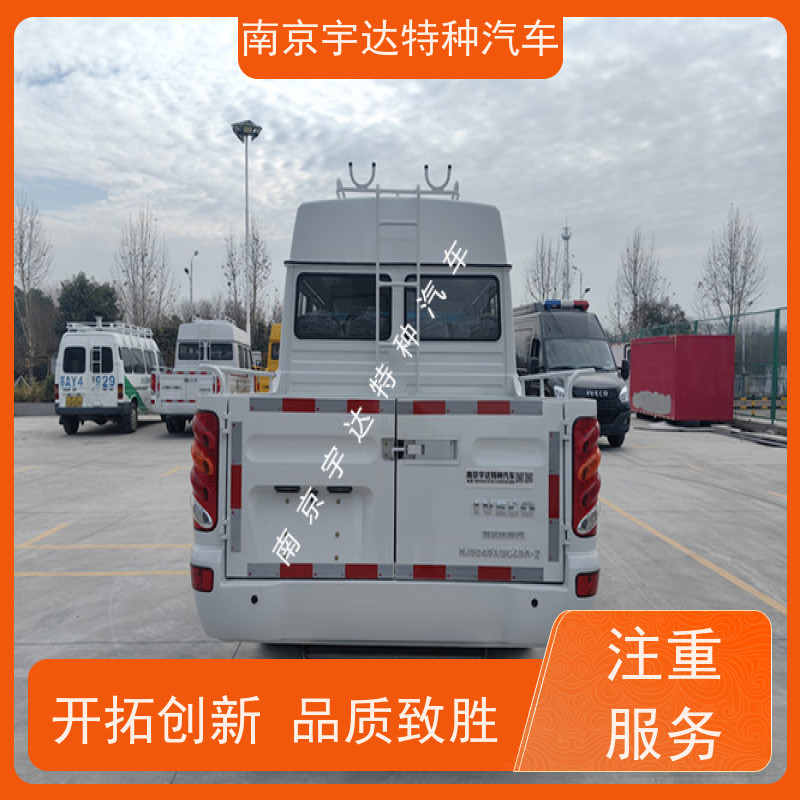 依维柯工程车 燃气应急抢修车 功率95KW NJ5046XGC5AS 全国质保