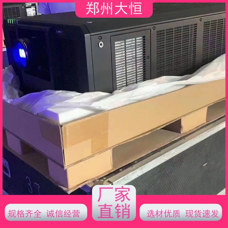 索尼 21000流明，分辨率1920*1200 明基投影机