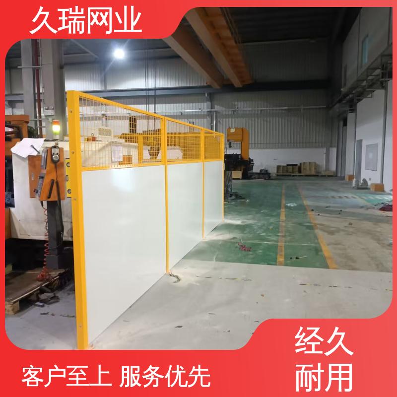 久瑞网业 不易变形 适用于公路 加粗加厚立柱 隔离网