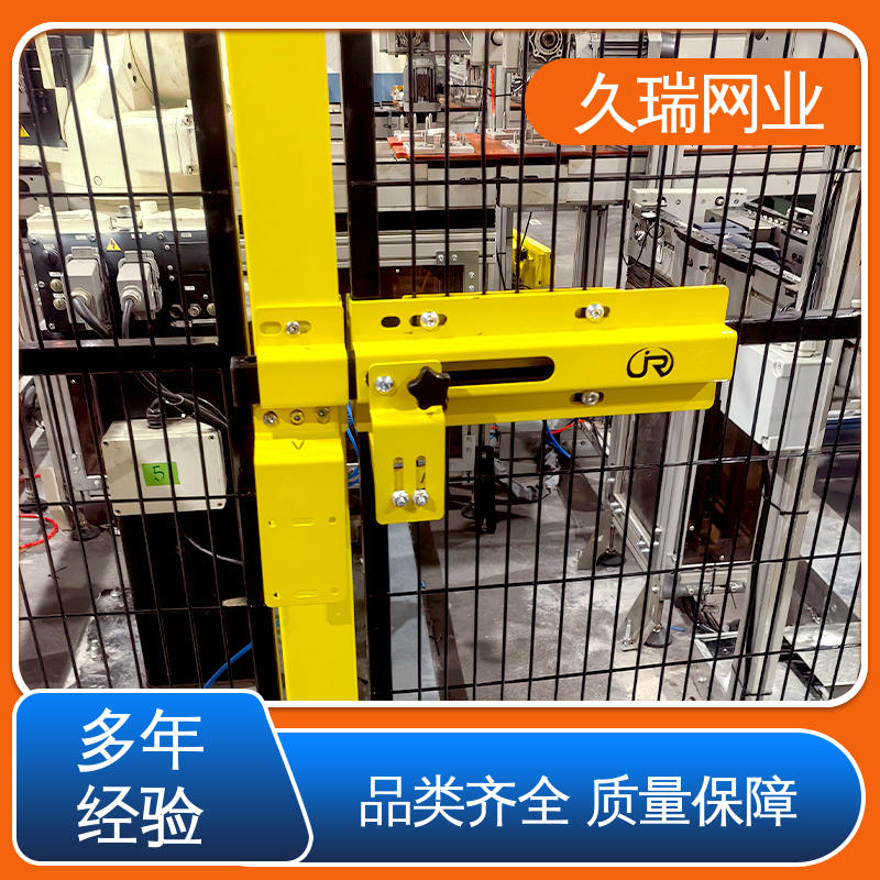围栏防护网 密孔无缝 自动化智能设备 适用于公路 久瑞网业