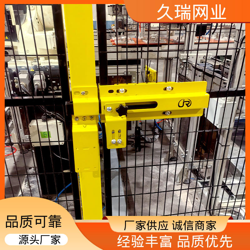 隔离网围栏 使用寿命长 不易生锈 仓储物流专用 久瑞网业