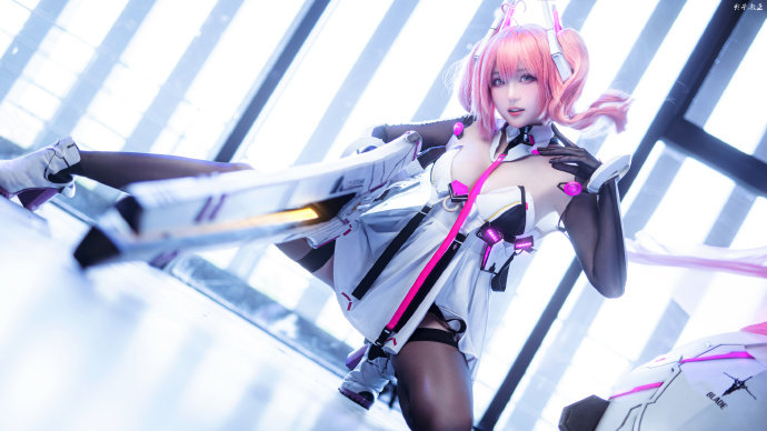 cos：交错核心卡提那Cosplay正片9P-瓜希酱 (6).jpeg