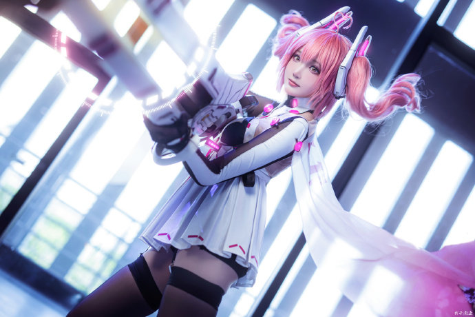 cos：交错核心卡提那Cosplay正片9P-瓜希酱 (2).jpeg