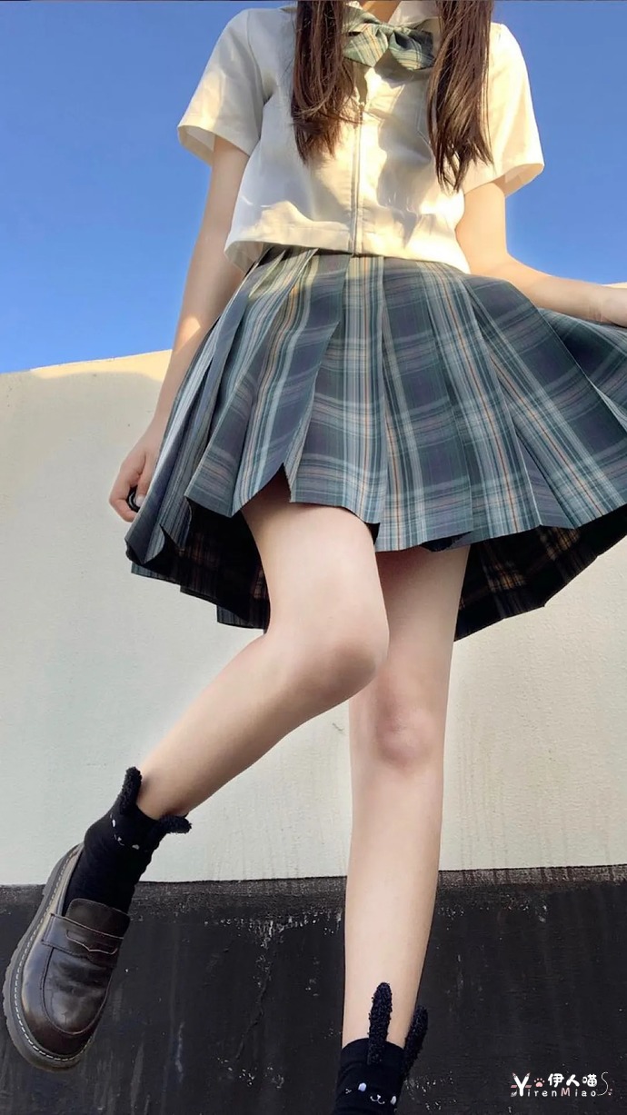 「萌妹壁纸」YRM.014-你能想象到黑丝带来的快乐吗